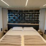 70 ft Ultra Luxury Yacht 12 Guest (18)